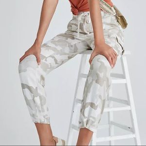 Sanctuary Carefree Cargo Pants